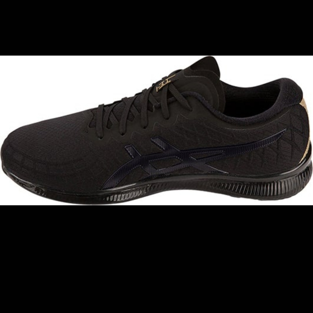 WOMEN'S ASICS GEL-QUANTUM INFINITY